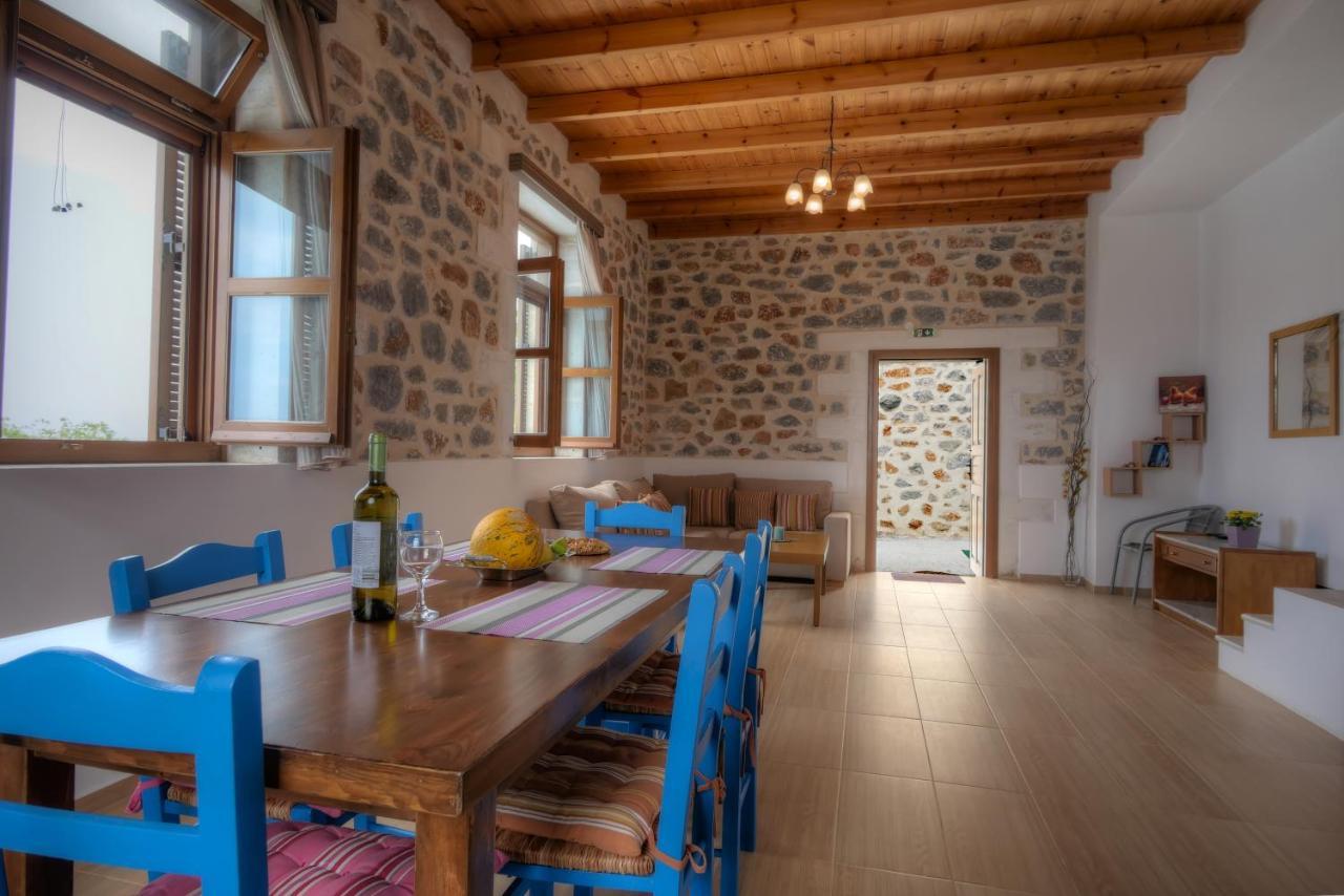 Stone Villa I In Petres Petres  Exterior foto